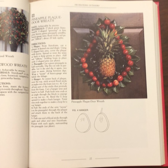 1987 Family Circle Christmas Treasury book - Picture 6 of 8